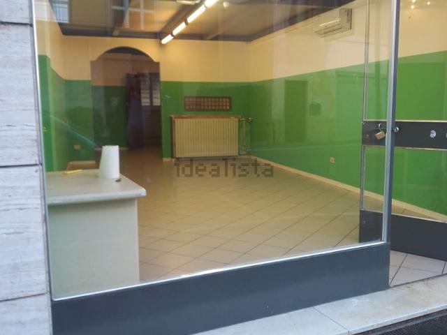 Locale in affitto di 65 m² in Via Oberdan, 143