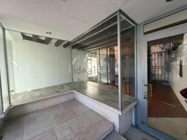 Locale in affitto di 65 m² in Via Orazio Marinali, 189
