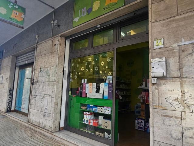 Locale in affitto di 65 m² in Via San Giovanni Bosco, 128