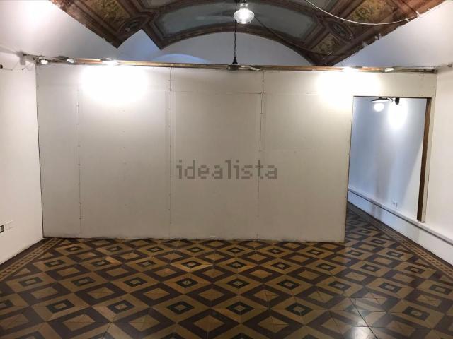 Locale in affitto di 65 m² in Piazza Santa Caterina
