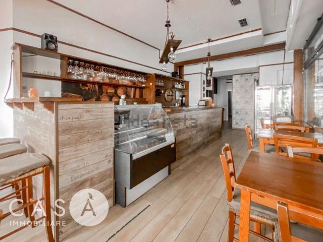 Locale in affitto di 65 m²