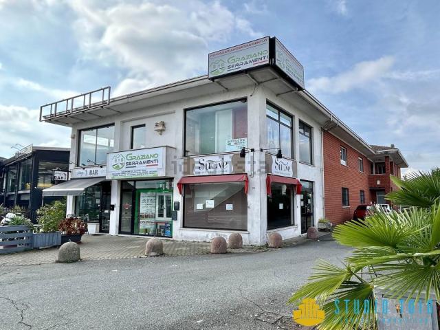 Locale in affitto di 66 m² in Via Camillo Cavour, 36
