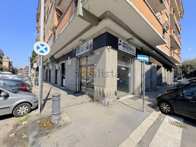 Locale in affitto di 68 m² in Piazza Montecastrilli