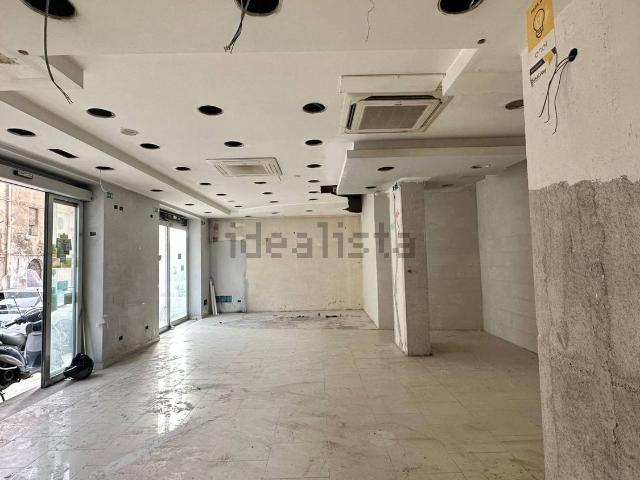 Locale in affitto di 69 m² in Via Belmonte, 2