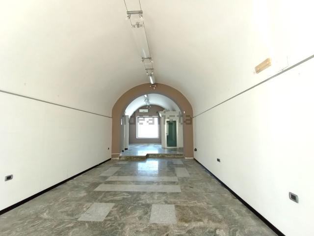 Locale in affitto di 73 m² in Corso Vittorio Emanuele, 53