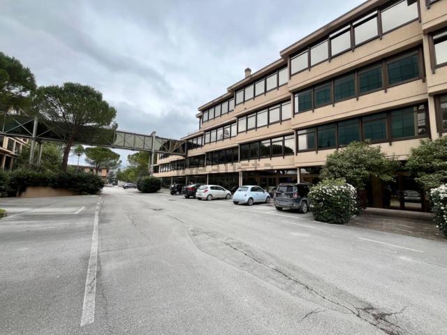 Locale in affitto di 73 m² in Via Giuseppe di Vittorio, 3