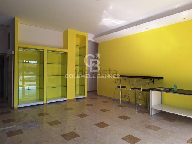 Locale in affitto di 73 m² in Via Resistenza Partigiana, 41