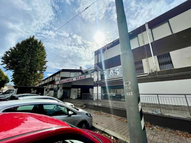 Locale in affitto di 73 m²
