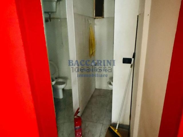 Locale in affitto di 70 m² in Corso Giacomo Matteotti, 34