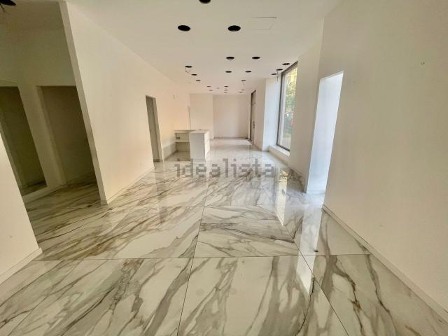 Locale in affitto di 70 m² in Corso Sicilia