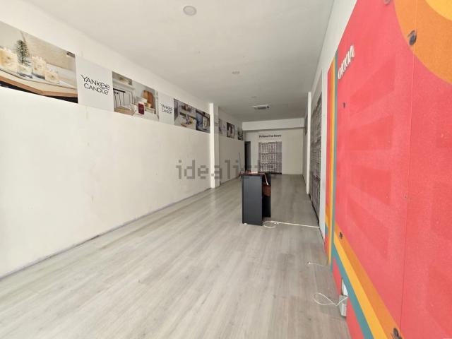 Locale in affitto di 70 m² in Largo Villa Glori
