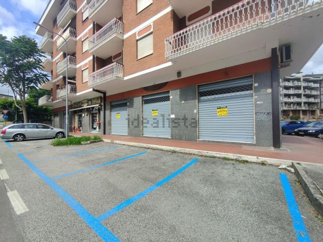 Locale in affitto di 70 m² in Piazza San Francesco, 7