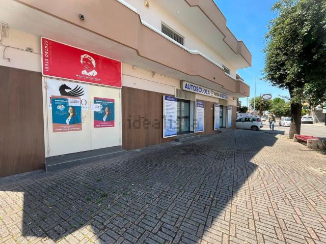 Locale in affitto di 70 m² in Via Acquaro