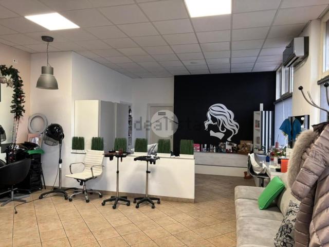Locale in affitto di 70 m² in Via Augusto Gargana, 12