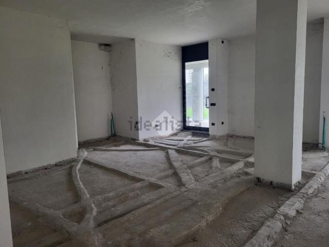 Locale in affitto di 70 m² in Via Beato Luigi Palazzolo