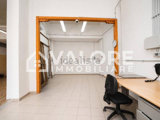 Locale in affitto di 70 m² in Via Cristoforo Landino, 11