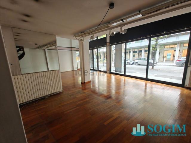 Locale in affitto di 70 m² in Via Dante Alighieri, 42