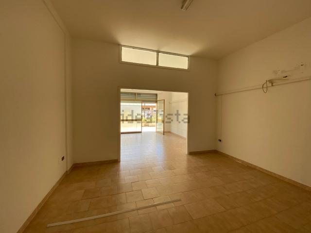 Locale in affitto di 70 m² in Via della Repubblica, 23