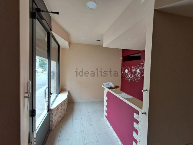 Locale in affitto di 70 m² in Via F. Prampolini