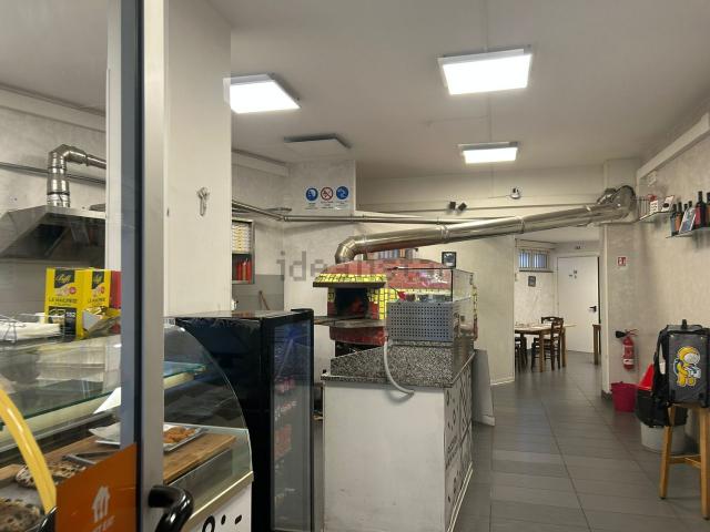 Locale in affitto di 70 m² in Via Gaetano Filangieri