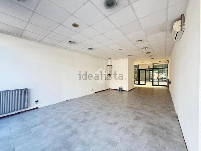 Locale in affitto di 70 m² in Via Giotto, 11