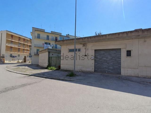 Locale in affitto di 70 m² in Via Giambattista Vico, 29
