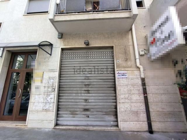 Locale in affitto di 70 m² in Via la Sorte, 38