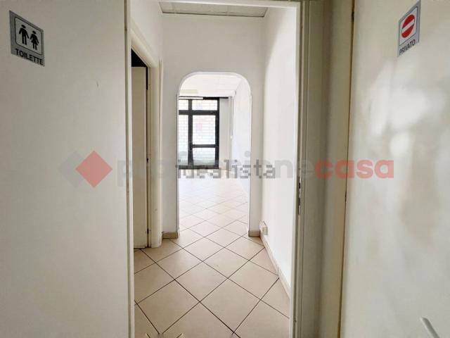 Locale in affitto di 70 m² in Via Michele Paolessi, 117