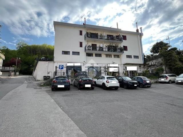 Locale in affitto di 70 m² in Via Monticello, 4