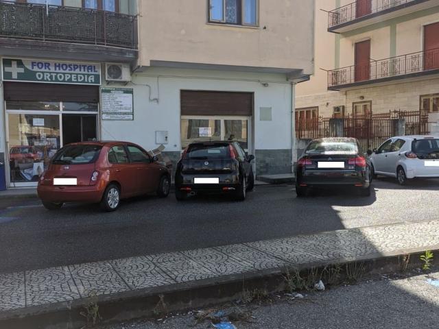 Locale in affitto di 70 m² in Via OMERO