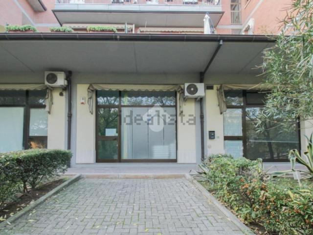Locale in affitto di 70 m² in Via Palmiro Togliatti, 5