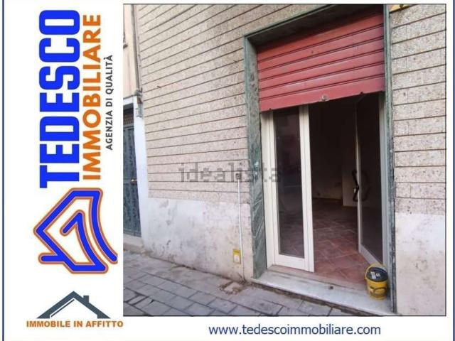 Locale in affitto di 70 m² in Via Porta Nuova