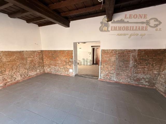 Locale in affitto di 70 m² in Via Roma, 10