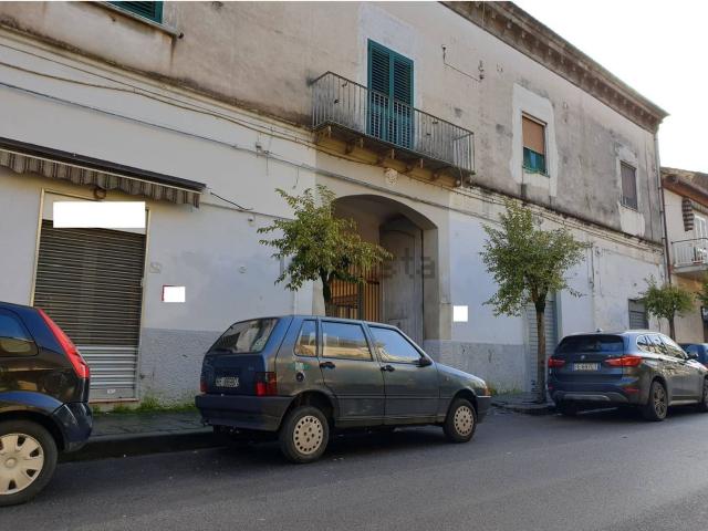 Locale in affitto di 70 m² in Via Santa Croce, 68