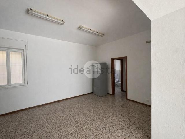 Locale in affitto di 70 m² in Via San Carlo Borromeo