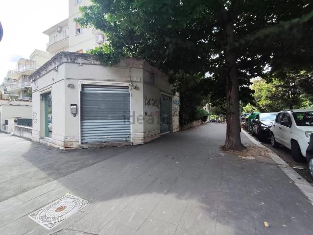 Locale in affitto di 70 m² in Viale dei Colli Portuensi