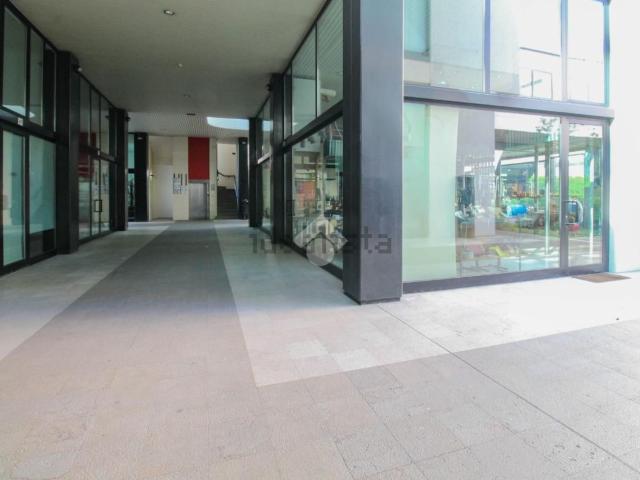 Locale in affitto di 70 m²