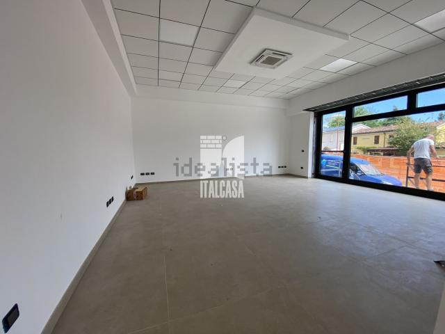 Locale in affitto di 70 m²
