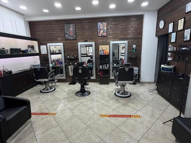 Locale in affitto di 70 m²