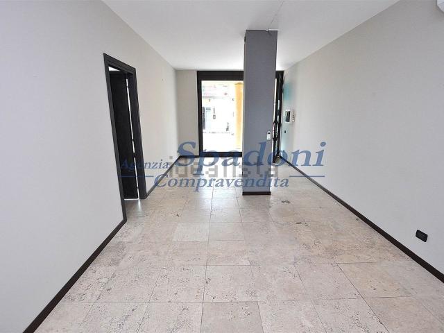 Locale in affitto di 70 m²