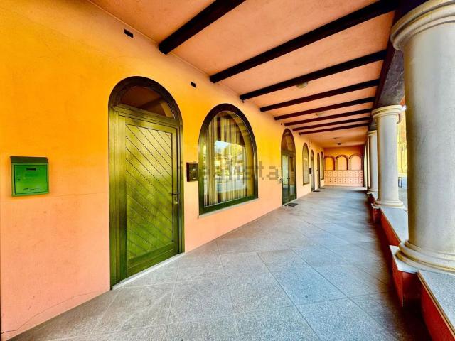 Locale in affitto di 71 m² in Corso Re Umberto, 89