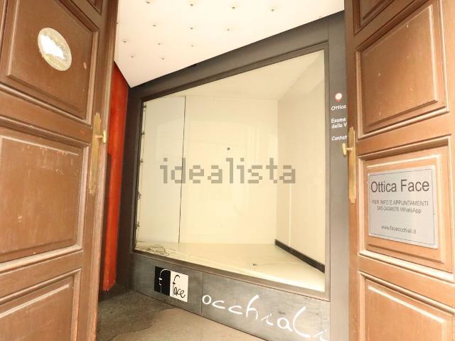Locale in affitto di 71 m² in Via Andrea Doria