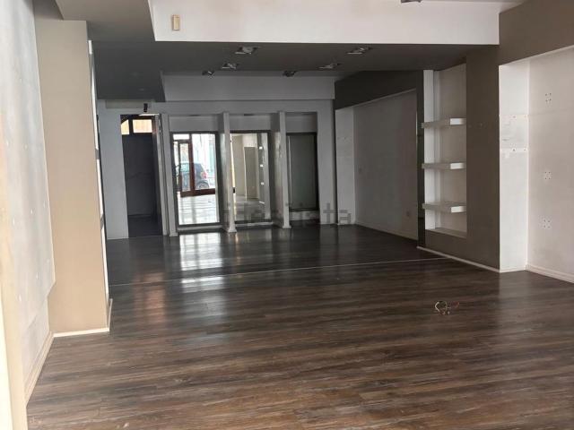 Locale in affitto di 72 m² in Via Francesco Maria Preti