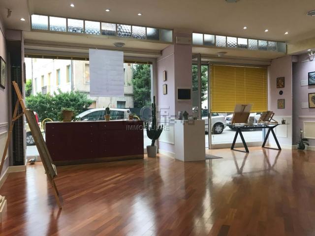 Locale in affitto di 77 m² in Via Sebastiano Caboto