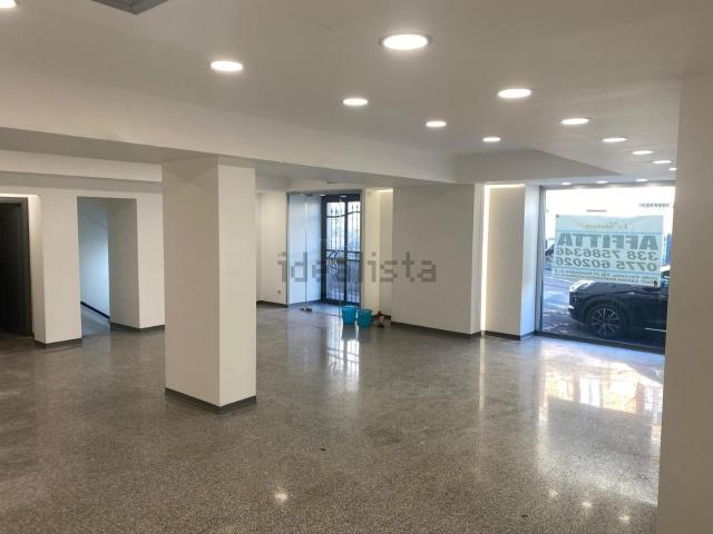 Locale in affitto di 77 m² in Viale Della Libertà