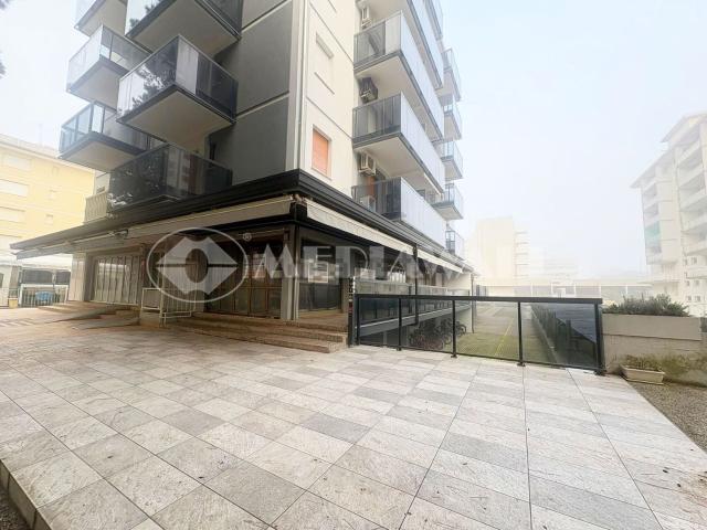 Locale in affitto di 75 m² in Corso del Sole, 223