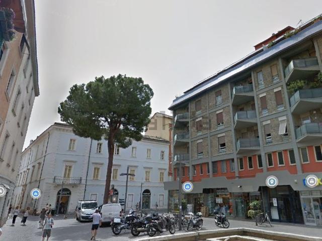 Locale in affitto di 75 m² in Largo Villa Glori