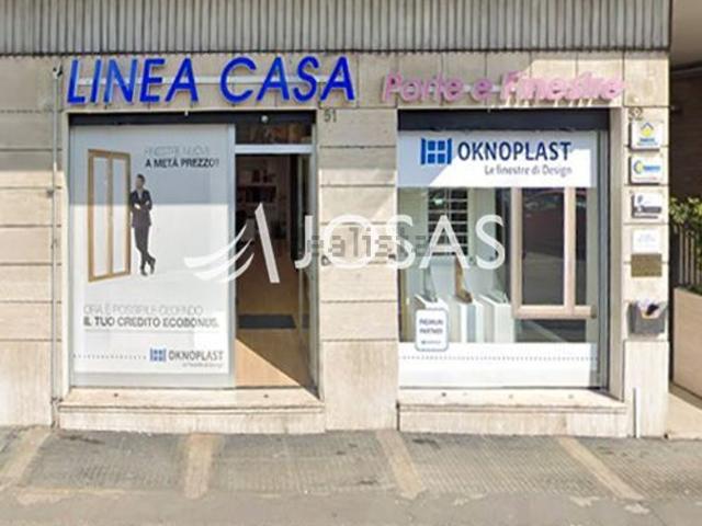 Locale in affitto di 75 m² in Piazza Pio XI, 51
