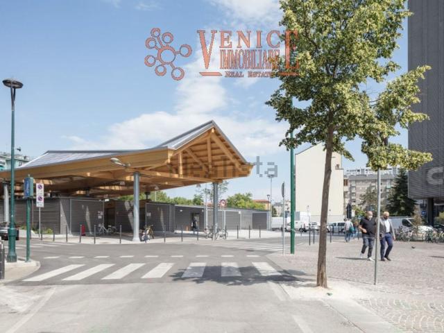 Locale in affitto di 75 m² in Via A.Lazzari