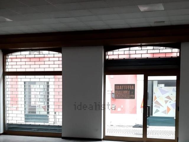 Locale in affitto di 75 m² in Via Angelo Mazzoldi